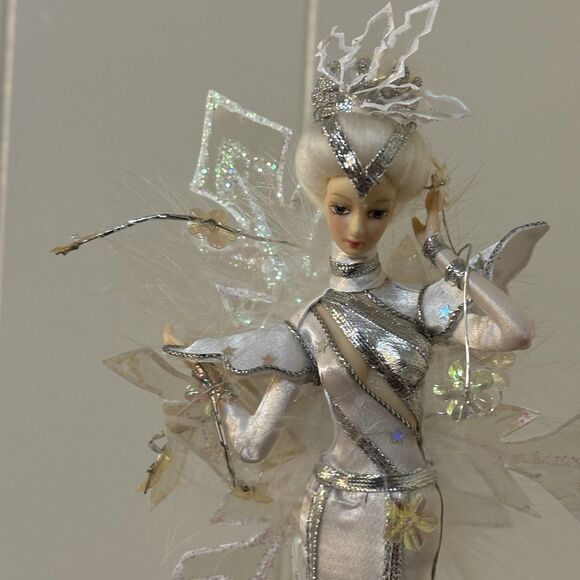 Show Stoppers Snow Queen Doll Florence Maranuk Limited Edition - Picture 7 of 8